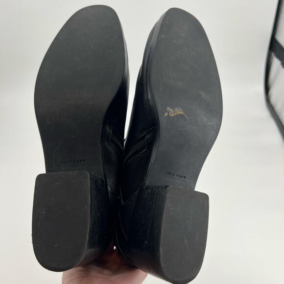 Cole Haan short black ankle leather booties gold buckle etta block heel size 9 - Picture 4 of 11